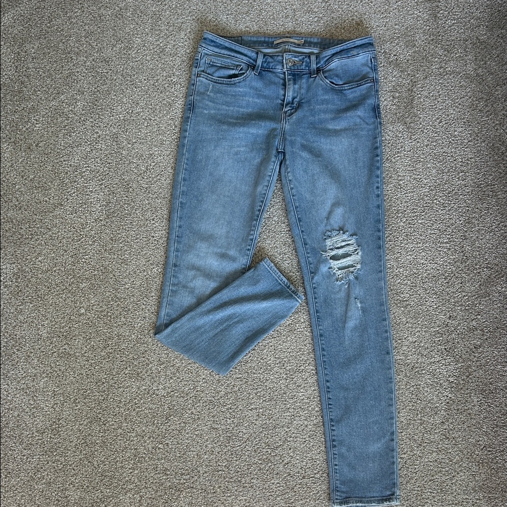 Women's Light Blue Distressed Skinny Jeans